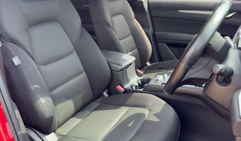 
								Mazda CX-5 full									