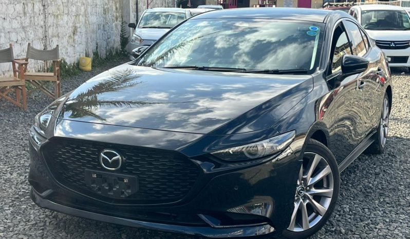 
								Mazda 3 full									
