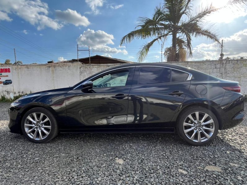 
								Mazda 3 full									