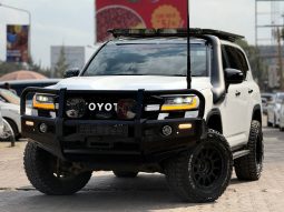 Toyota Land Cruiser300 Gr Sport