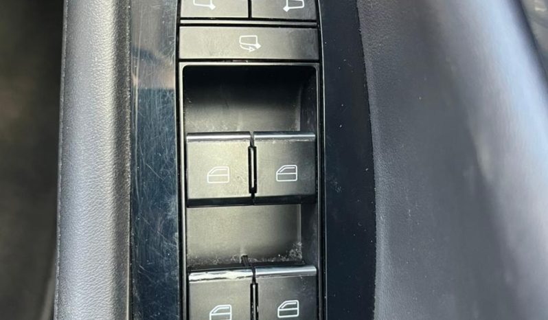 
								Mazda 3 full									