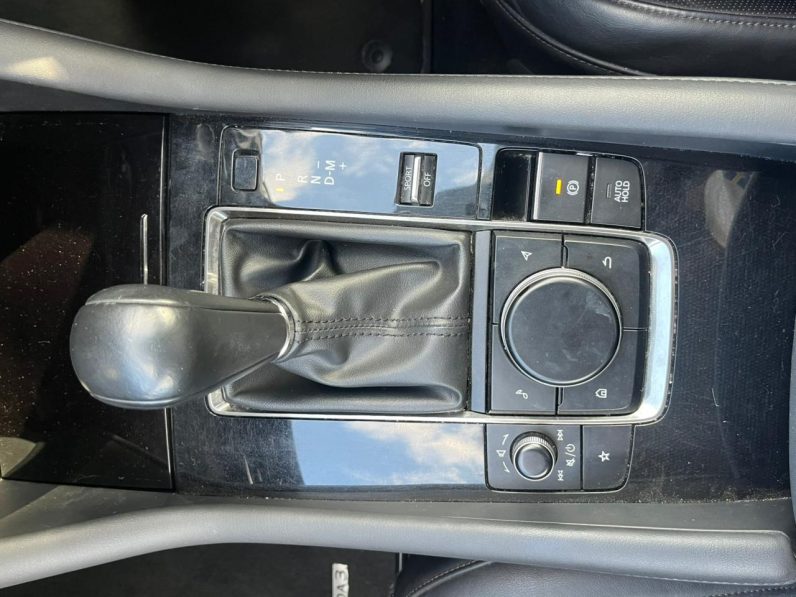 
								Mazda 3 full									