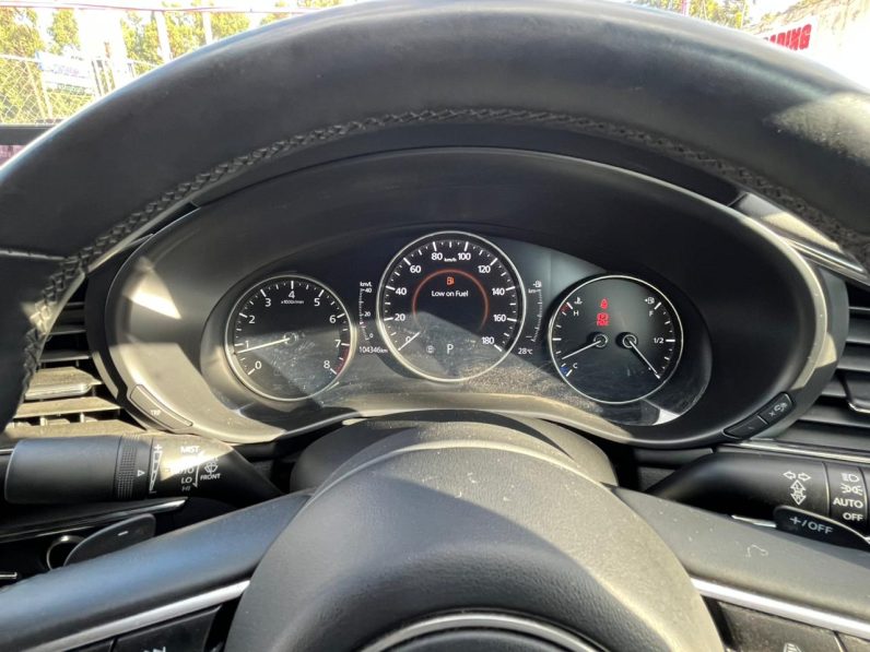 
								Mazda 3 full									