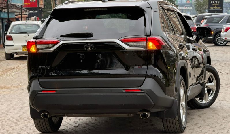 
								Toyota Rav4 full									