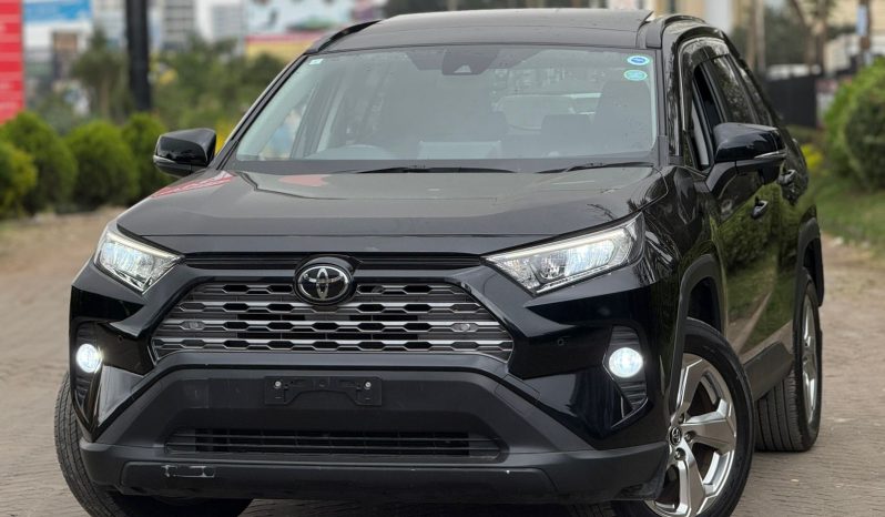
								Toyota Rav4 full									