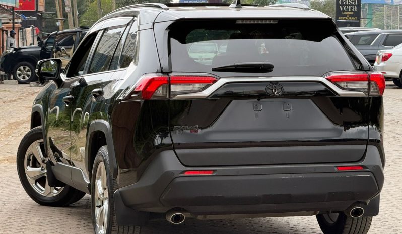 
								Toyota Rav4 full									