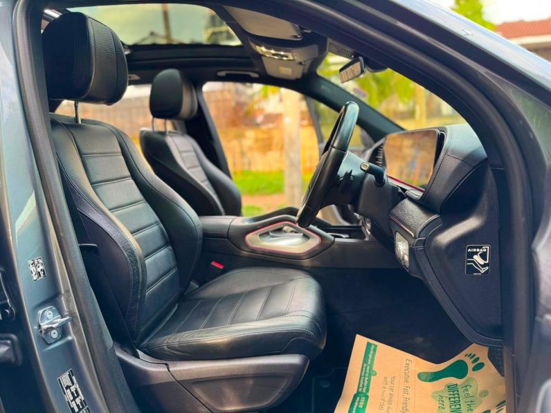 
								Mercedes Benz GLE 300D full									