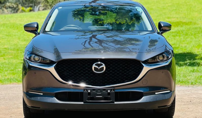 
								Mazda CX-30 full									