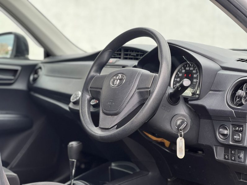 
								Toyota Axio full									
