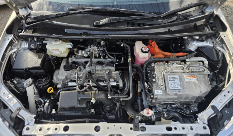 
								Toyota Fielder full									