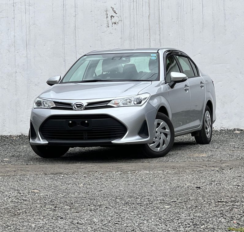 
								Toyota Axio full									