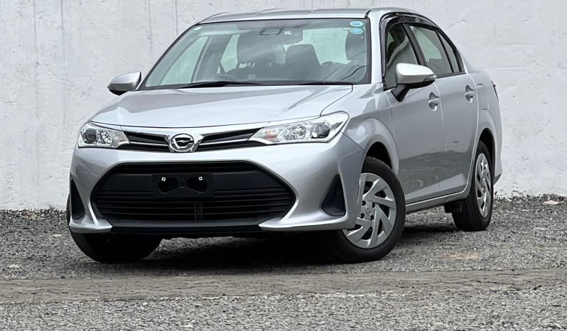 
								Toyota Axio full									