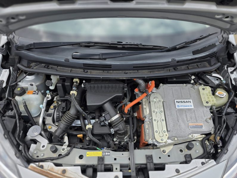 
								Nissan Note Epower full									