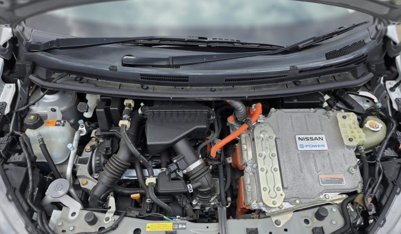 
								Nissan Note Epower full									