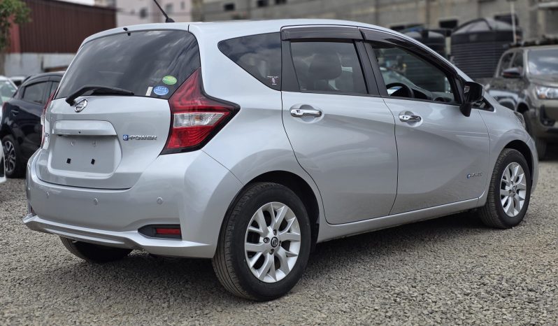
								Nissan Note Epower full									