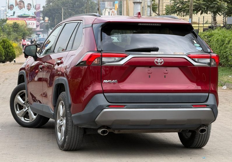 
								Toyota Rav4 full									