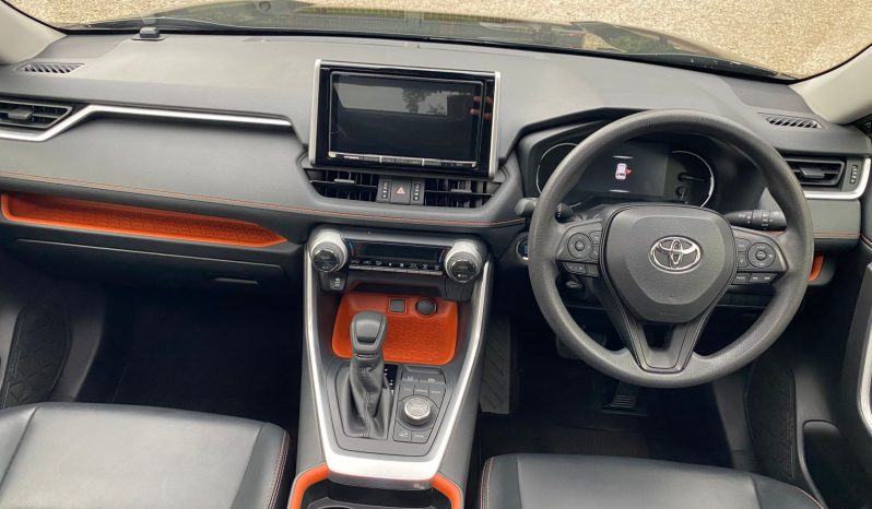 
								Toyota Rav4 Adventurer full									