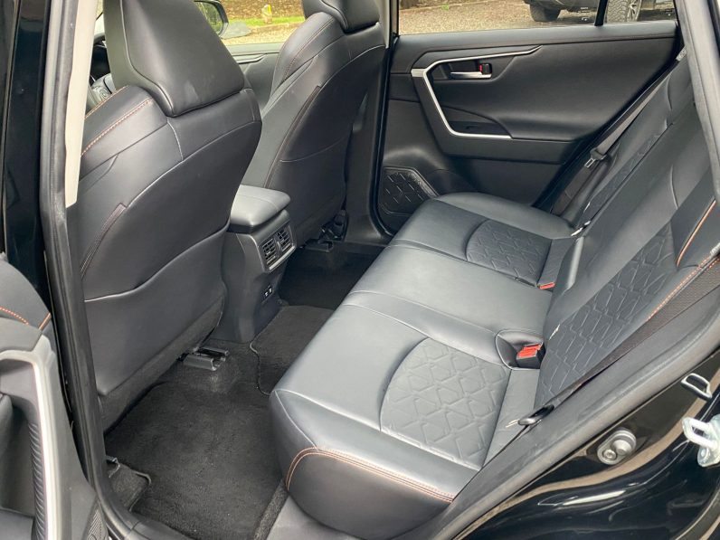
								Toyota Rav4 Adventurer full									