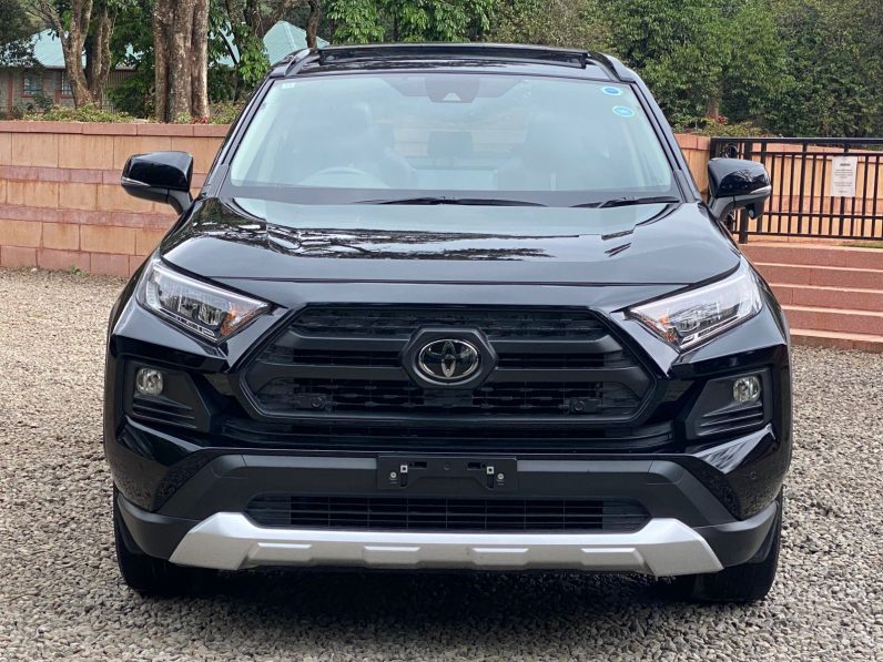 
								Toyota Rav4 Adventurer full									