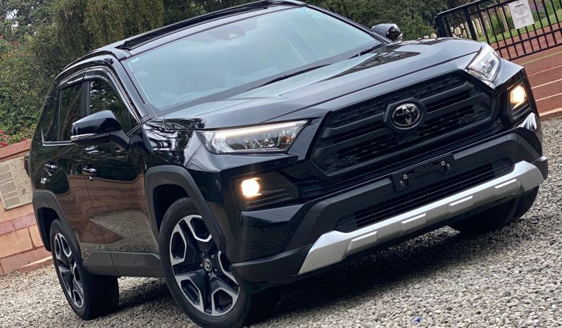 
								Toyota Rav4 Adventurer full									