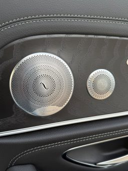 Mercedes Benz E200