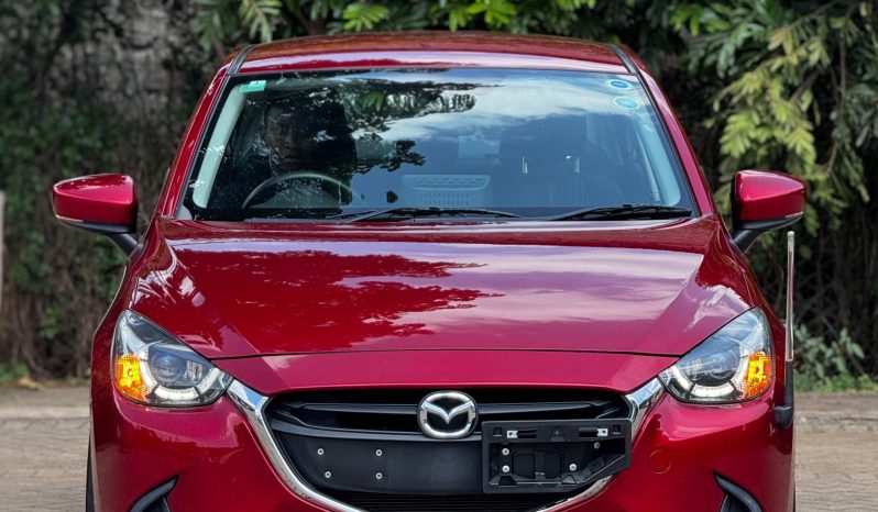 
								Mazda 2 full									