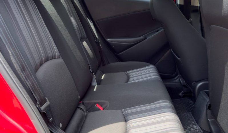 
								Mazda 2 full									