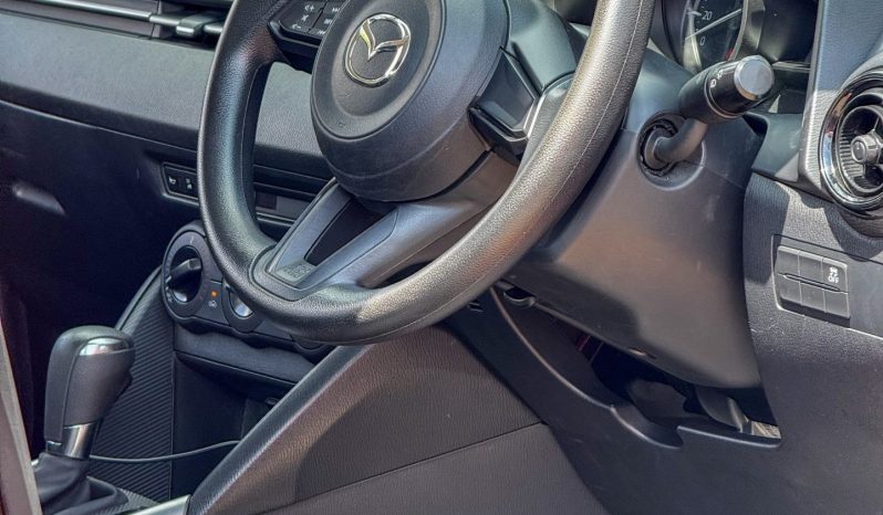 
								Mazda 2 full									
