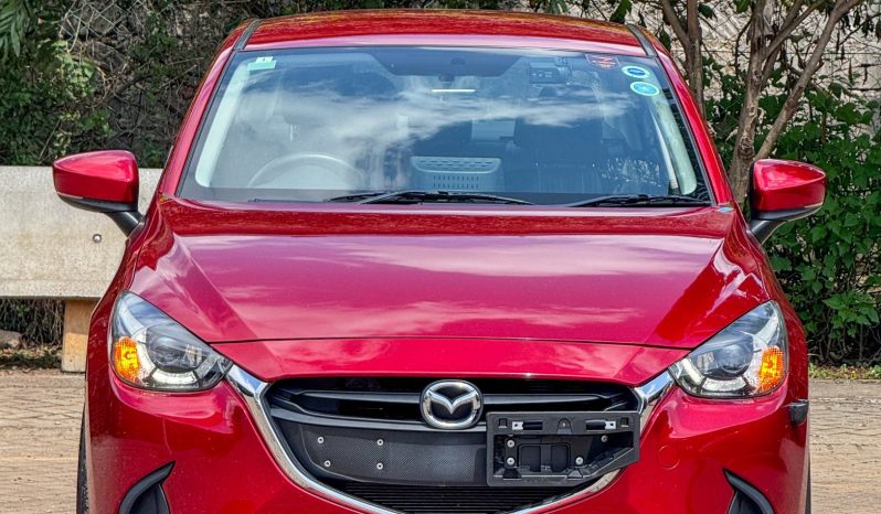 
								Mazda 2 full									