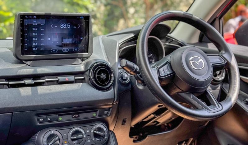 
								Mazda 2 full									