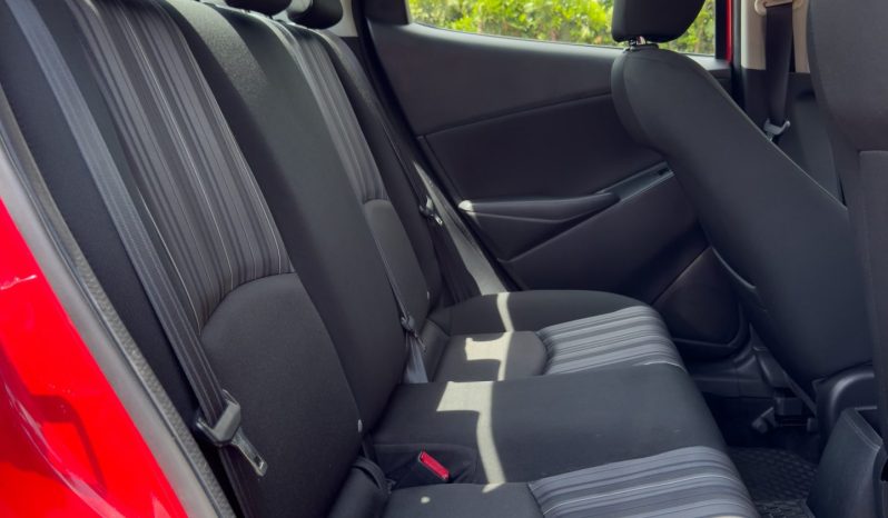 
								Mazda 2 full									