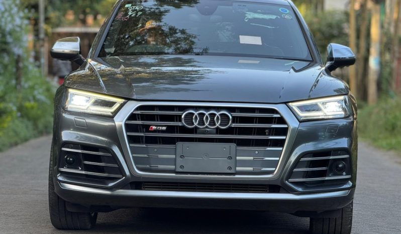 
								Audi SQ5 full									