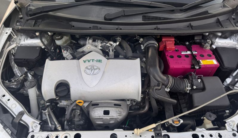 
								Toyota Axio full									