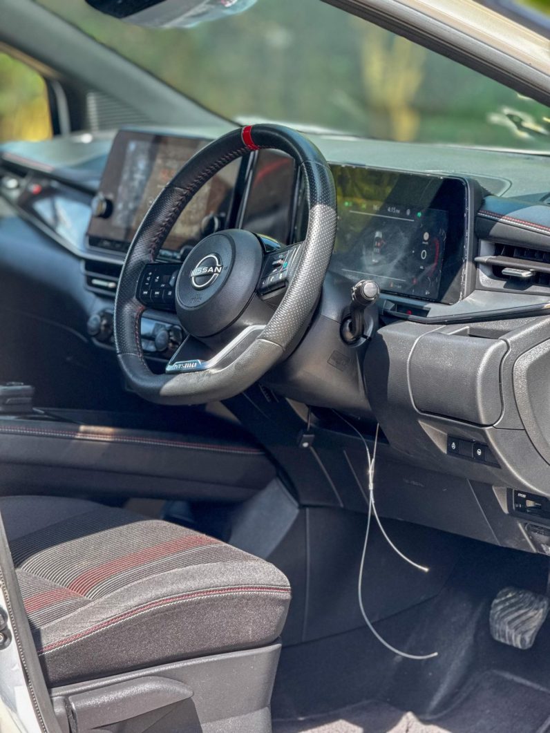 
								Nissan Aura Nismo full									