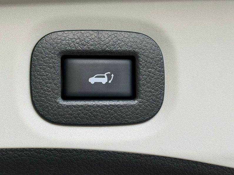 
								Mazda CX-5 full									