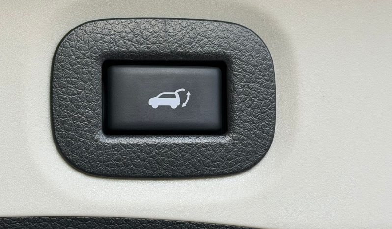 
								Mazda CX-5 full									