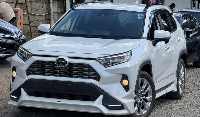 
								Toyota Rav4 full									