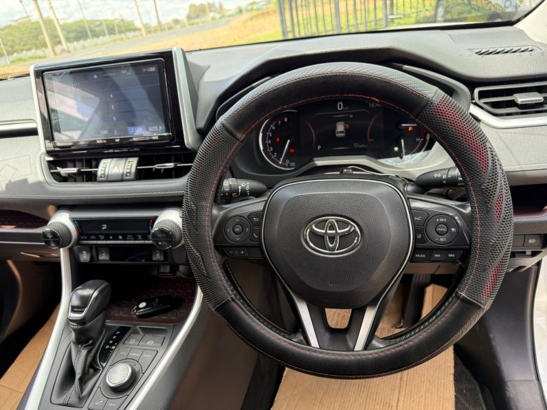
								Toyota Rav4 full									