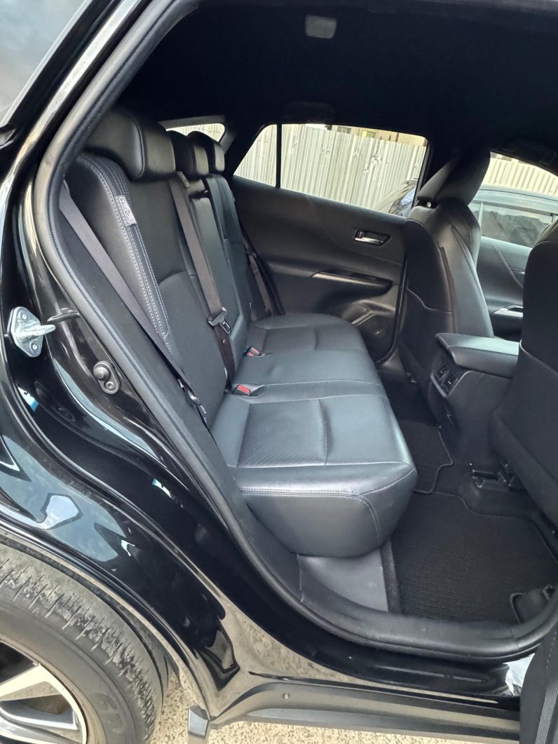 
								Toyota harrier full									