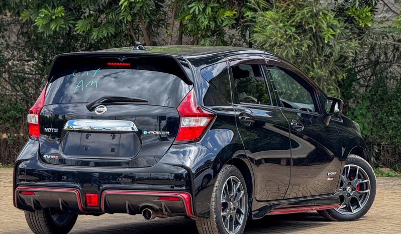 
								Nissan Note Nismo full									