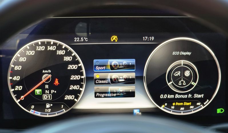 
								Mercedes Benz E400 full									