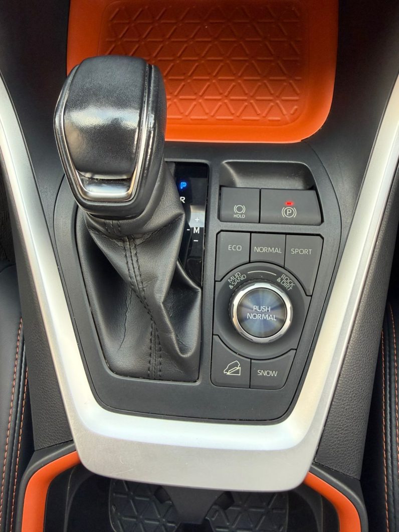 
								Toyota Rav4 Adventure full									