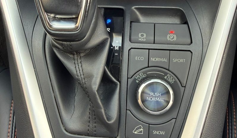
								Toyota Rav4 Adventure full									