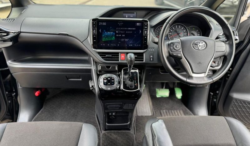 
								Toyota Noah full									