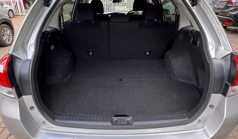 
								Toyota Fielder full									