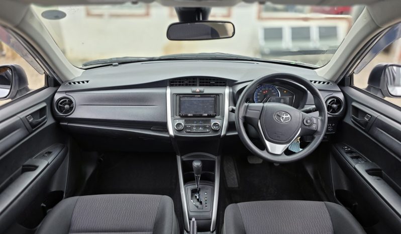 
								Toyota Fielder full									