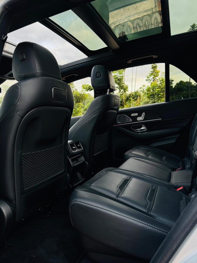 
								Mercedes Benz GLE 53 AMG full									