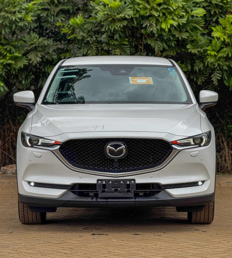 
								Mazda CX-5 full									
