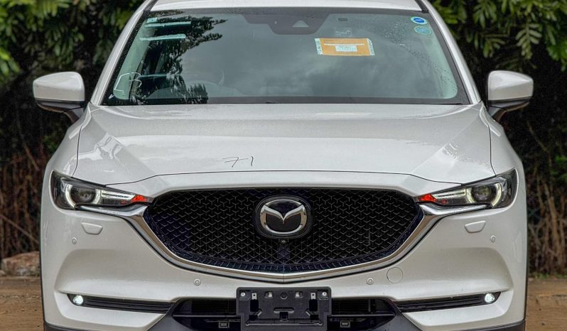 
								Mazda CX-5 full									