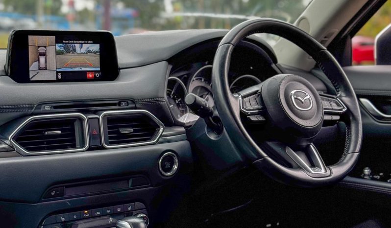 
								Mazda CX-5 full									